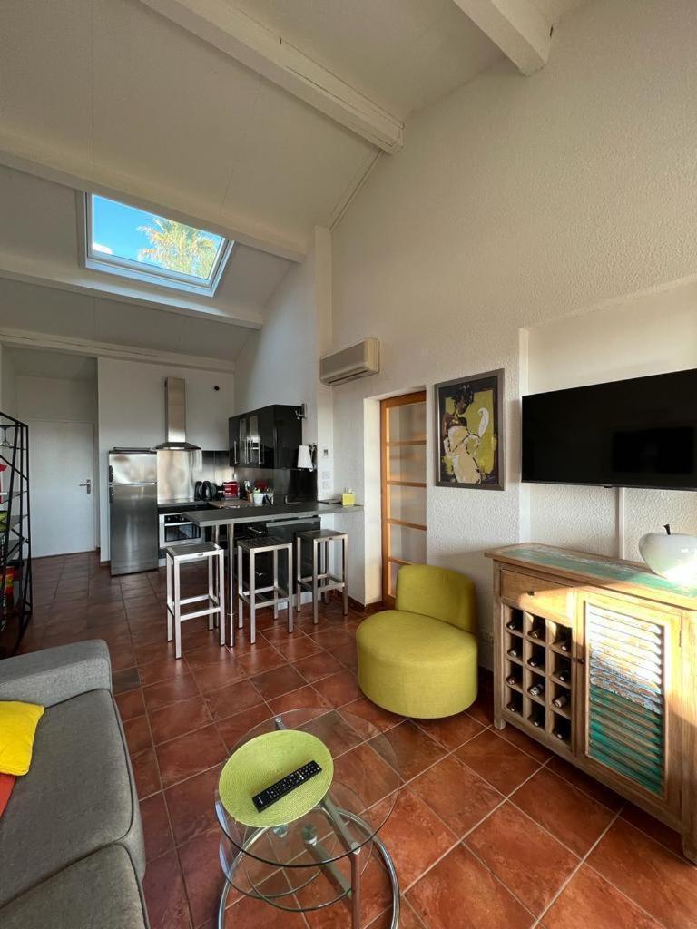 Vue Sur Mer, Piscine, Garage Prive *