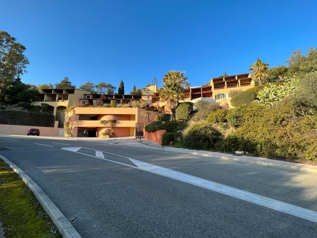 Vue Sur Mer, Piscine, Garage Prive Bormes-les-Mimosas